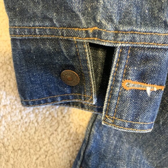 Vintage 1970's Levi's Dark Wash Split Back Denim Jacket Size Small - Picture 6 of 14